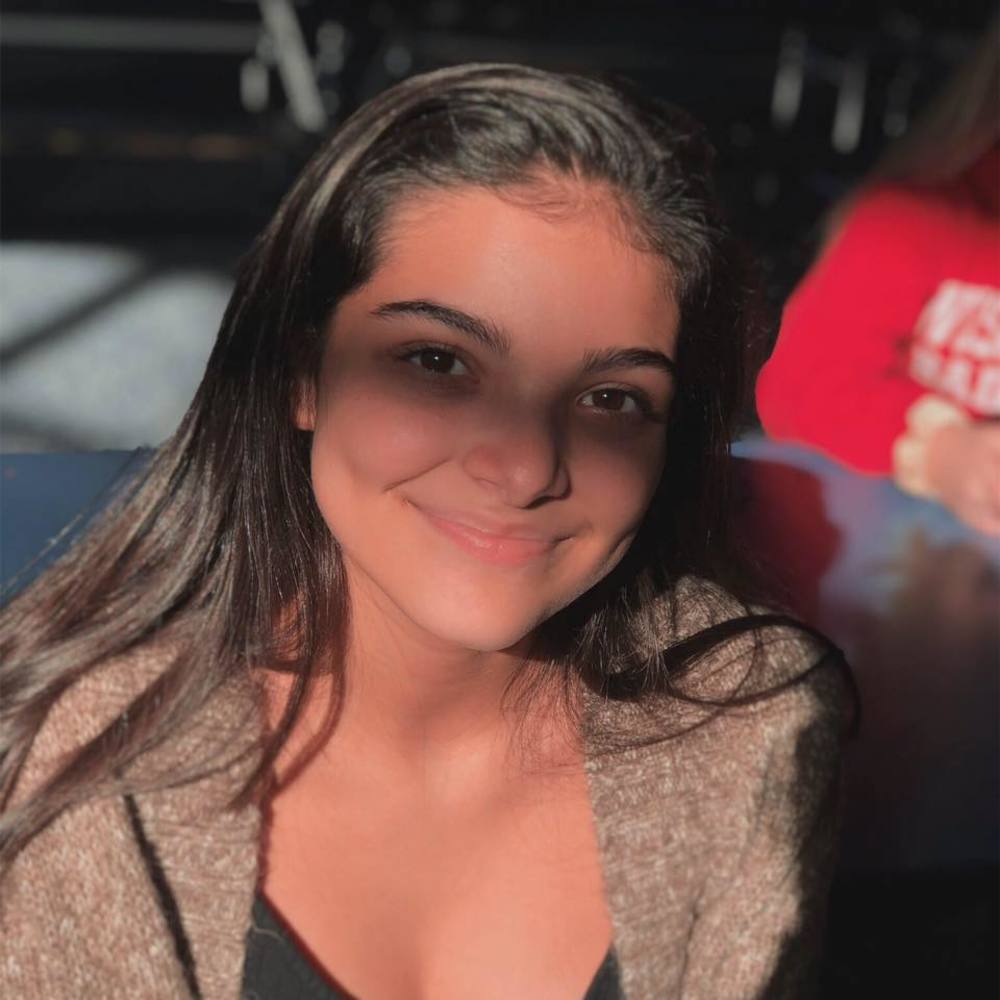 Meet your Posher, Bela